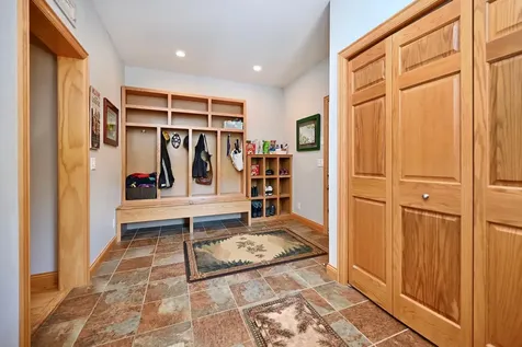 24242 Pfeiffer Hill Road Winona MN 55987