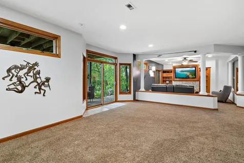 757 Stonebrooke Drive Shakopee MN 55379