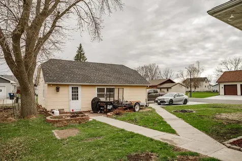 612 W Brooks Street Arlington MN 55307