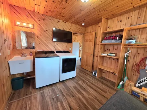 2359 Us Highway 10 Detroit Lakes MN 56501