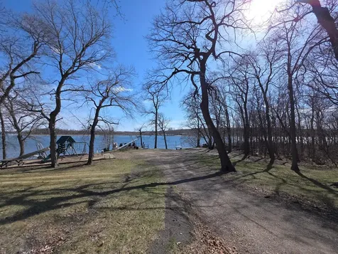 2359 Us Highway 10 Detroit Lakes MN 56501