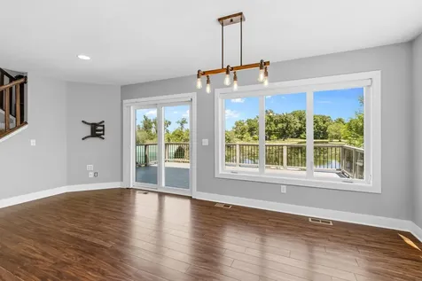 4540 Enchanted Point Mound MN 55364