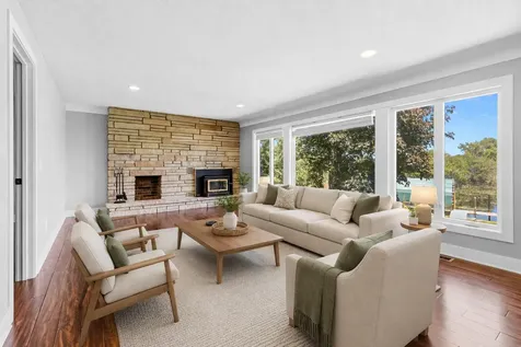 4540 Enchanted Point Mound MN 55364