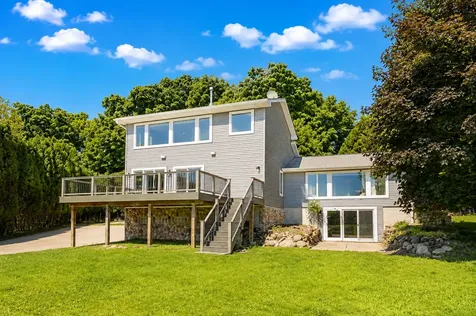 4540 Enchanted Point Mound MN 55364