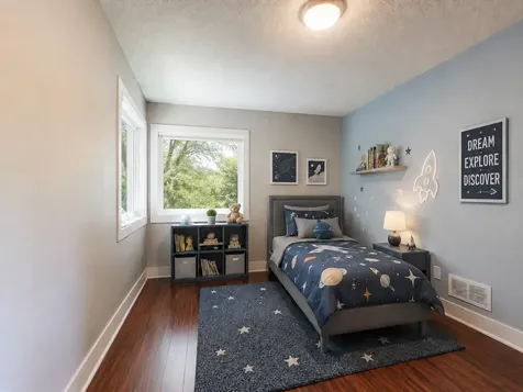 4540 Enchanted Point Mound MN 55364