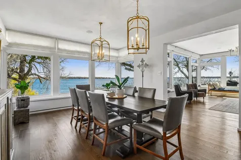 1300 Bracketts Point Road Wayzata MN 55391