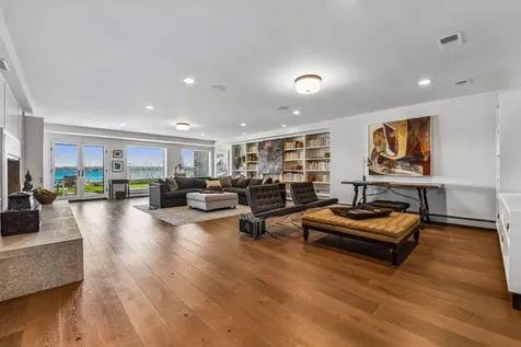 1300 Bracketts Point Road Wayzata MN 55391