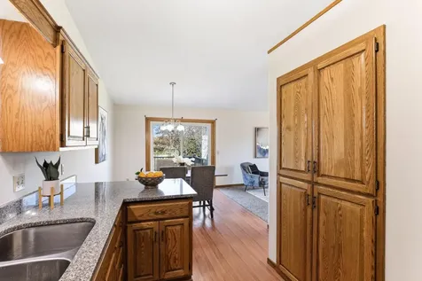 14828 Lower Endicott Way Apple Valley MN 55124