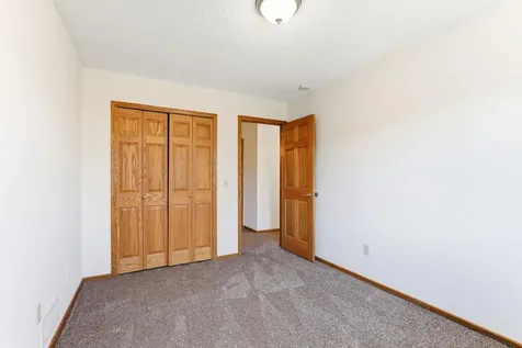 14828 Lower Endicott Way Apple Valley MN 55124