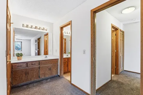 14828 Lower Endicott Way Apple Valley MN 55124