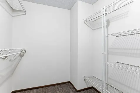 14828 Lower Endicott Way Apple Valley MN 55124
