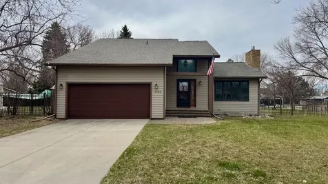 1751 23rd Street S Fargo ND 58103
