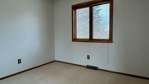1751 23rd Street S Fargo ND 58103