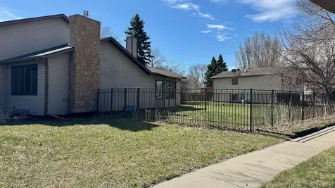 1751 23rd Street S Fargo ND 58103