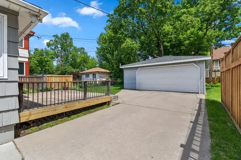 4205 Aldrich Avenue S Minneapolis MN 55409