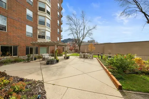 1425 W 28th Street W Minneapolis MN 55408