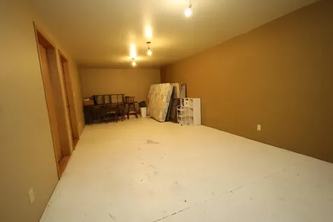 205 Arnold Avenue Portland ND 58274