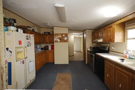 205 Arnold Avenue Portland ND 58274