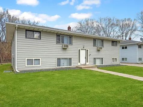 1106 18th Street S Moorhead MN 56560