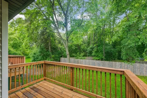 7325 Bren Lane Eden Prairie MN 55346