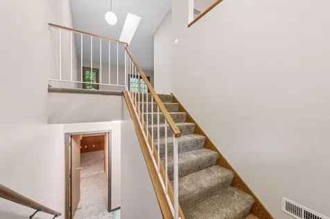 7325 Bren Lane Eden Prairie MN 55346