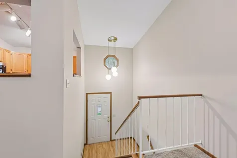 7325 Bren Lane Eden Prairie MN 55346