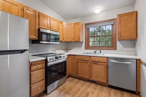 7325 Bren Lane Eden Prairie MN 55346