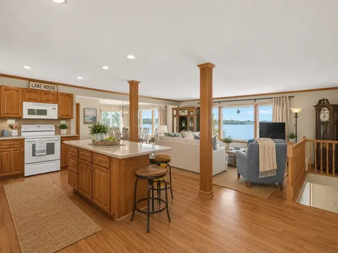 1474 E Lake Brophy Road NW Alexandria MN 56308