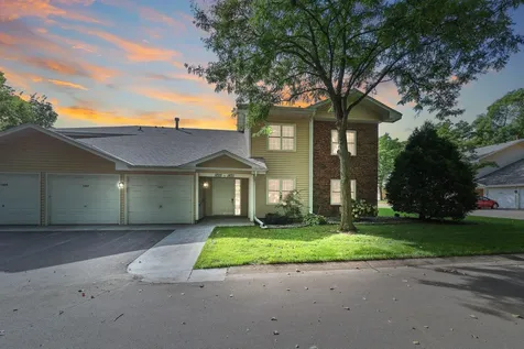 1827 County Rd. E White Bear Lake MN 55110