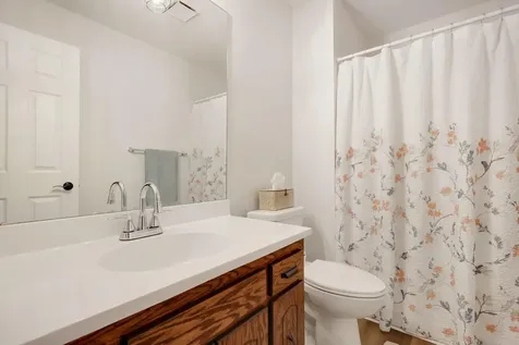 1827 County Rd. E White Bear Lake MN 55110
