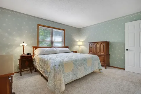 1827 County Rd. E White Bear Lake MN 55110