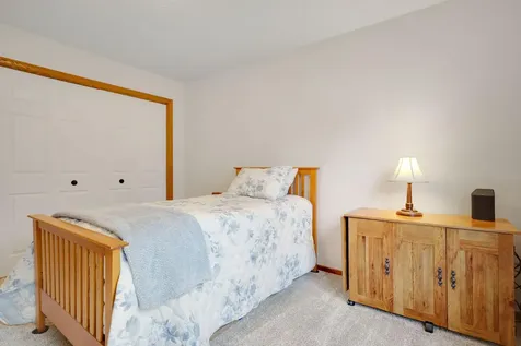 1827 County Rd. E White Bear Lake MN 55110