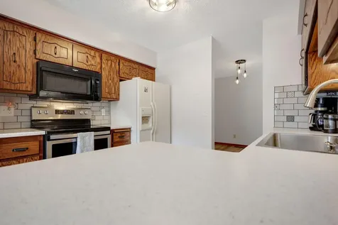 1827 County Rd. E White Bear Lake MN 55110