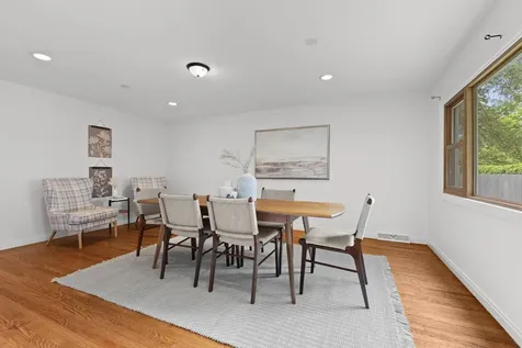 4704 W 70th Street Edina MN 55435