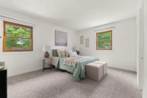 4704 W 70th Street Edina MN 55435