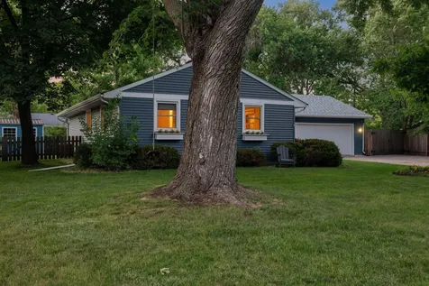 4704 W 70th Street Edina MN 55435