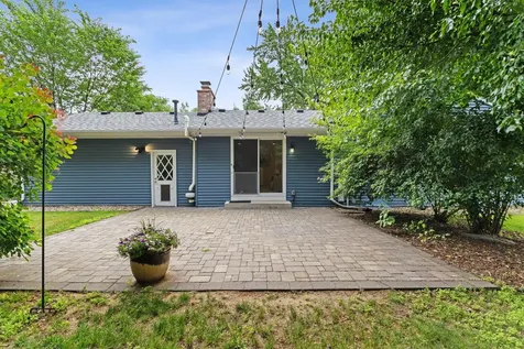 4704 W 70th Street Edina MN 55435