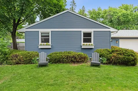 4704 W 70th Street Edina MN 55435