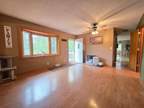 20606 Hilltop Lane Belle Plaine MN 56011