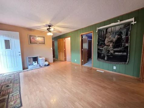20606 Hilltop Lane Belle Plaine MN 56011