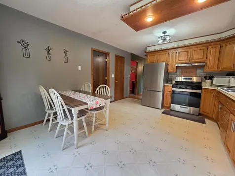 20606 Hilltop Lane Belle Plaine MN 56011