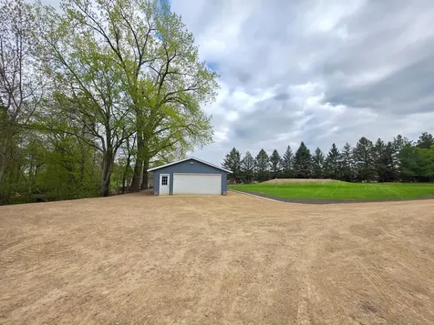 20606 Hilltop Lane Belle Plaine MN 56011