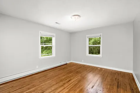 30 Woodridge Lane Sunfish Lake MN 55077