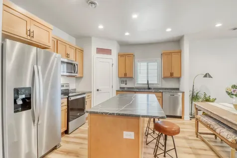 6745 67th Avenue S Horace ND 58047