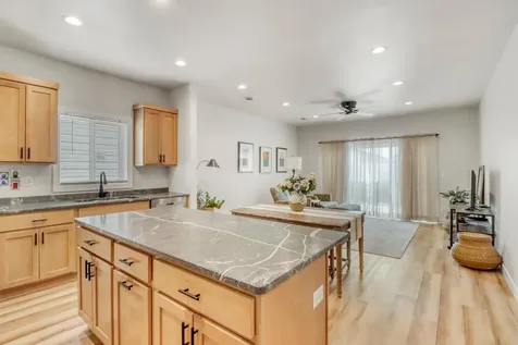 6745 67th Avenue S Horace ND 58047