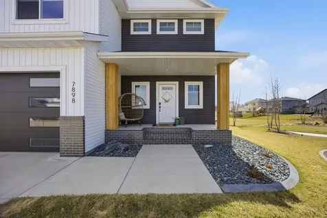 7898 Northern Lights Avenue Horace ND 58047