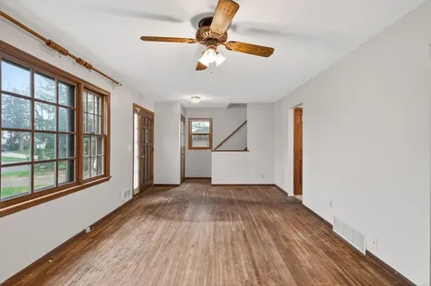 337 104th Lane NE Blaine MN 55434