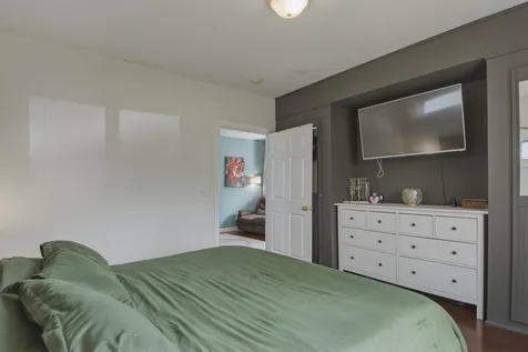 751 Minnehaha Avenue W Saint Paul MN 55104