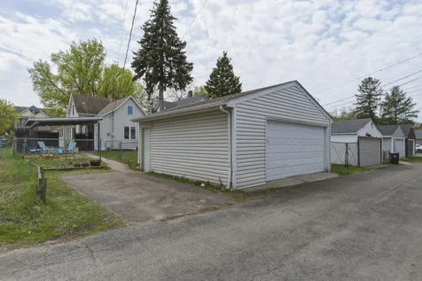 751 Minnehaha Avenue W Saint Paul MN 55104