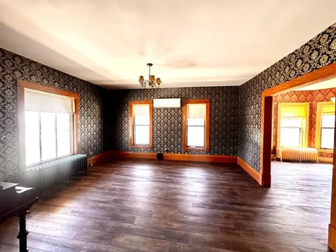 712 Burke Avenue Harvey ND 58341